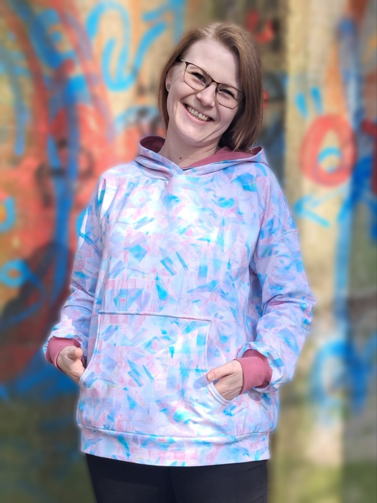 Papierschnittmuster: Hoodie Katya, Gr. 34- 50, optional mit gratis Ebook