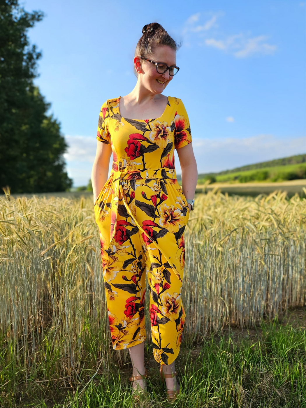 Papierschnittmuster Jumpsuit ADELE , Gr. 34- 50 - optional mit gratis Ebook