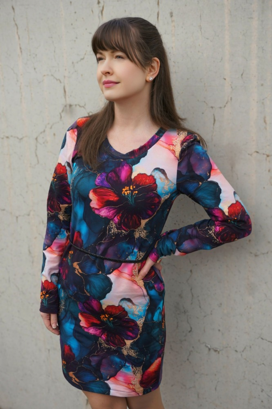 Reststück 170 cm, Bio French Terry, Eigenproduktion Dream of Flowers  von Graustufen-Stoffe
