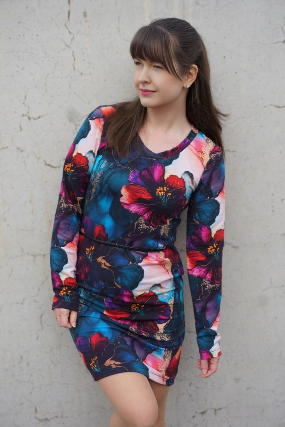 Reststück 170 cm, Bio French Terry, Eigenproduktion Dream of Flowers  von Graustufen-Stoffe