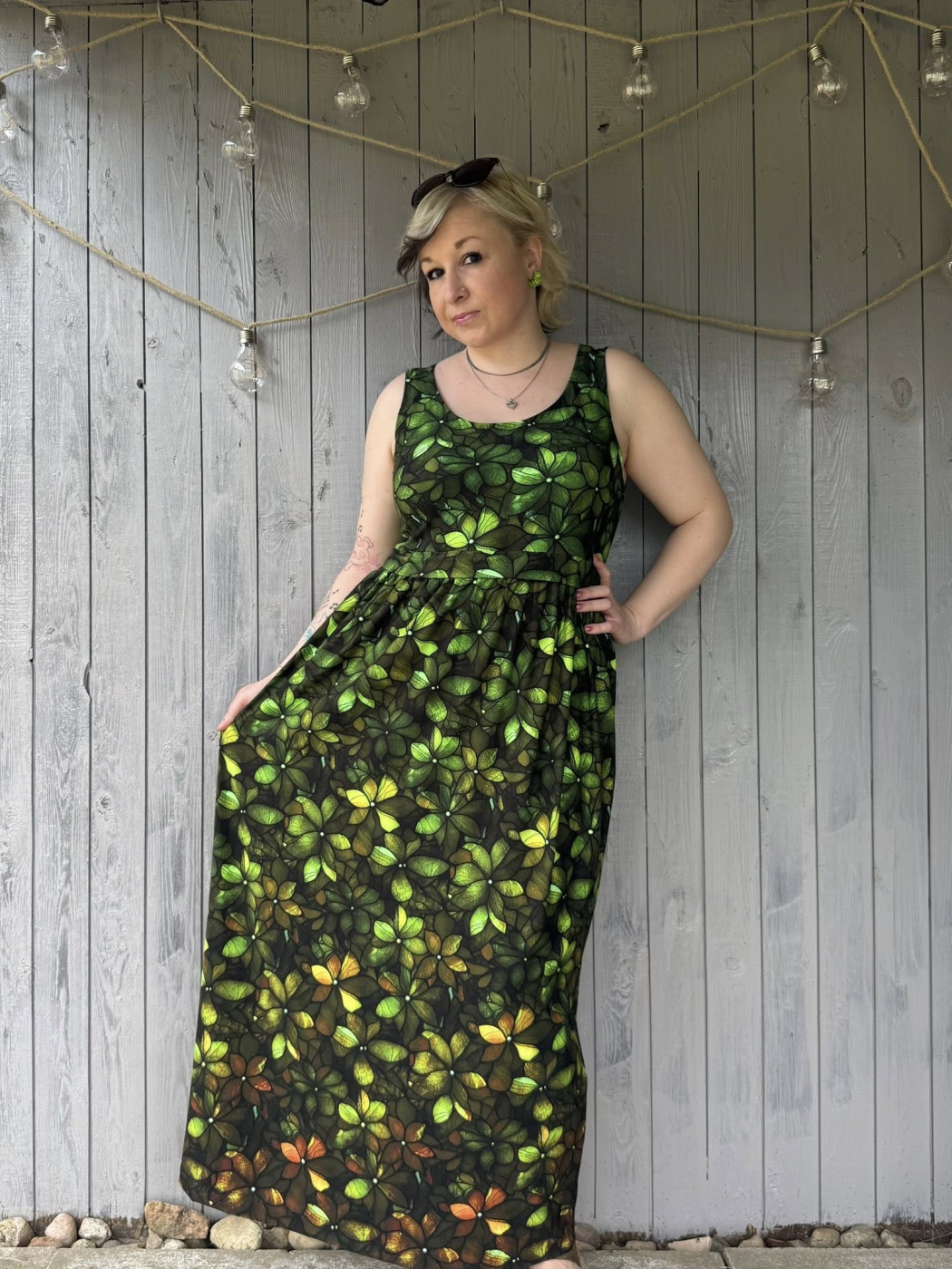 Bio Viskosejersey mit Überbreite: Eigenproduktion Velvet Blossom green (Bordüre) von Graustufen-Stoffe