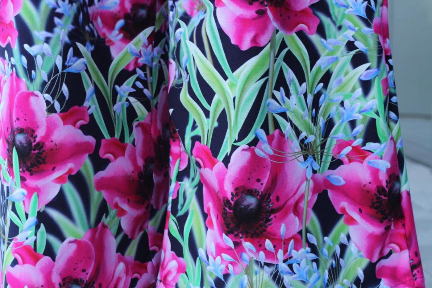 Bordüren Jersey Stoff in blau fuchsia
