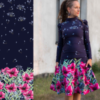 Bordürenjersey blau fuchsia als Eigenproduktion von Graustufen-Stoffe auf Baumwolljersey: Midnight Flowers